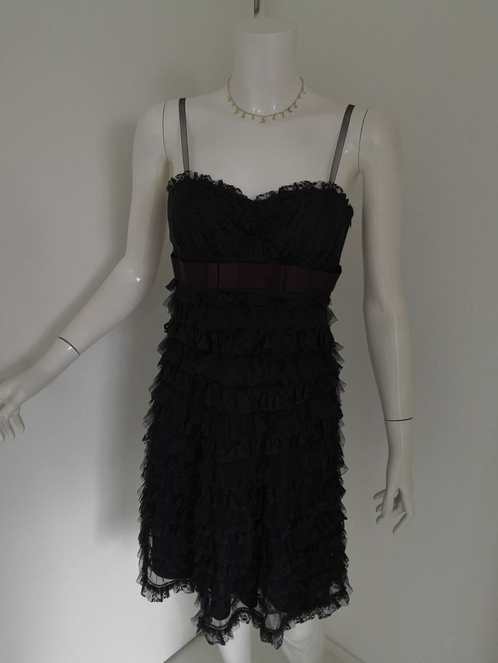 Mango Robes: 🤩MANGO RÜSCHCHEN & SPITZEN KLEID VIOLET NEU – Neuf (Voir description) à Olten par Naja-Twins-Twins 1