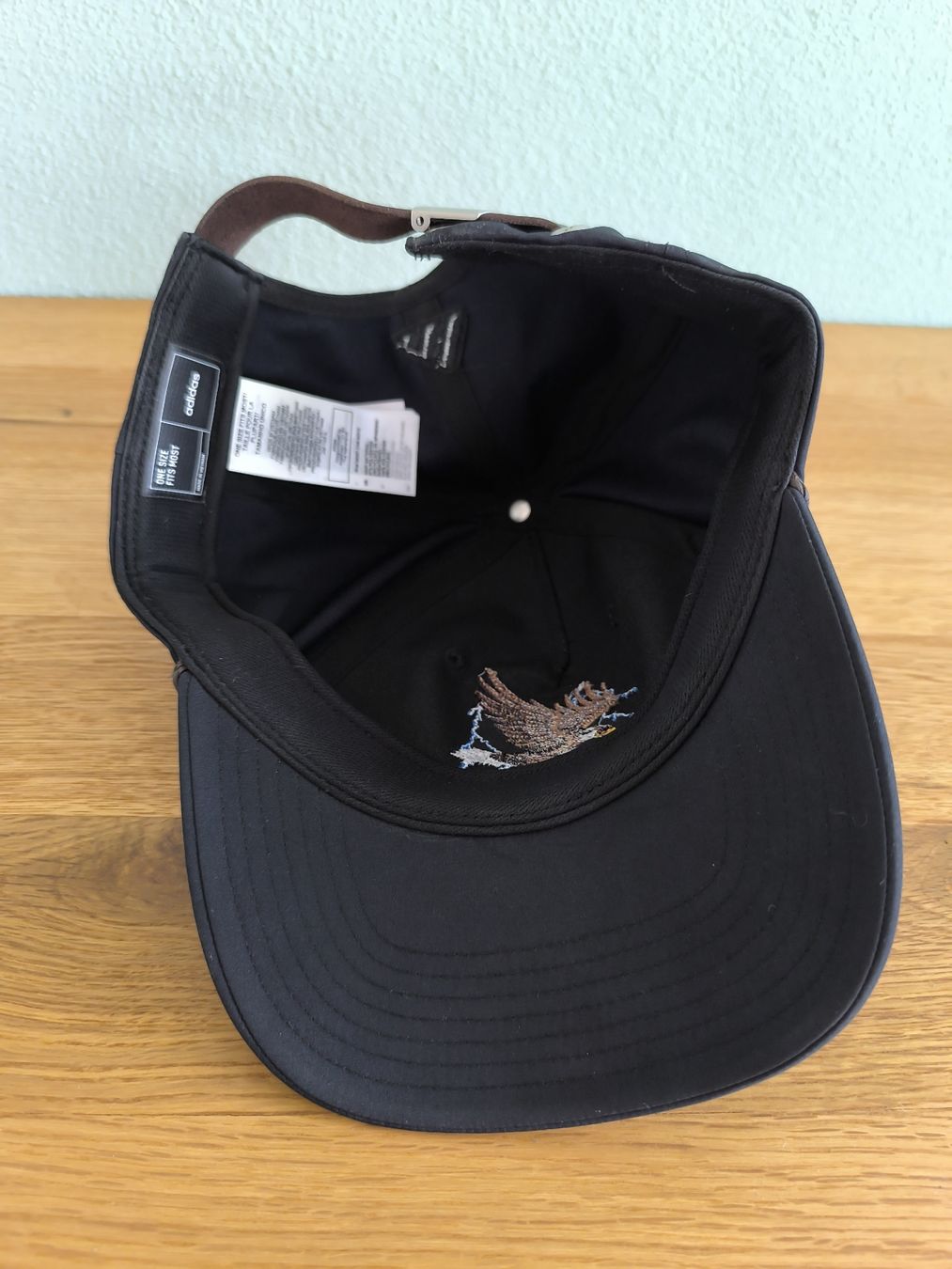 Adidas Copricapi, berretti & cappellini: Adidas Herren Adi X Eagle verstellbare Golfkappe Golf Cap – Usato da Ballwil venduto da Lutadorx 4