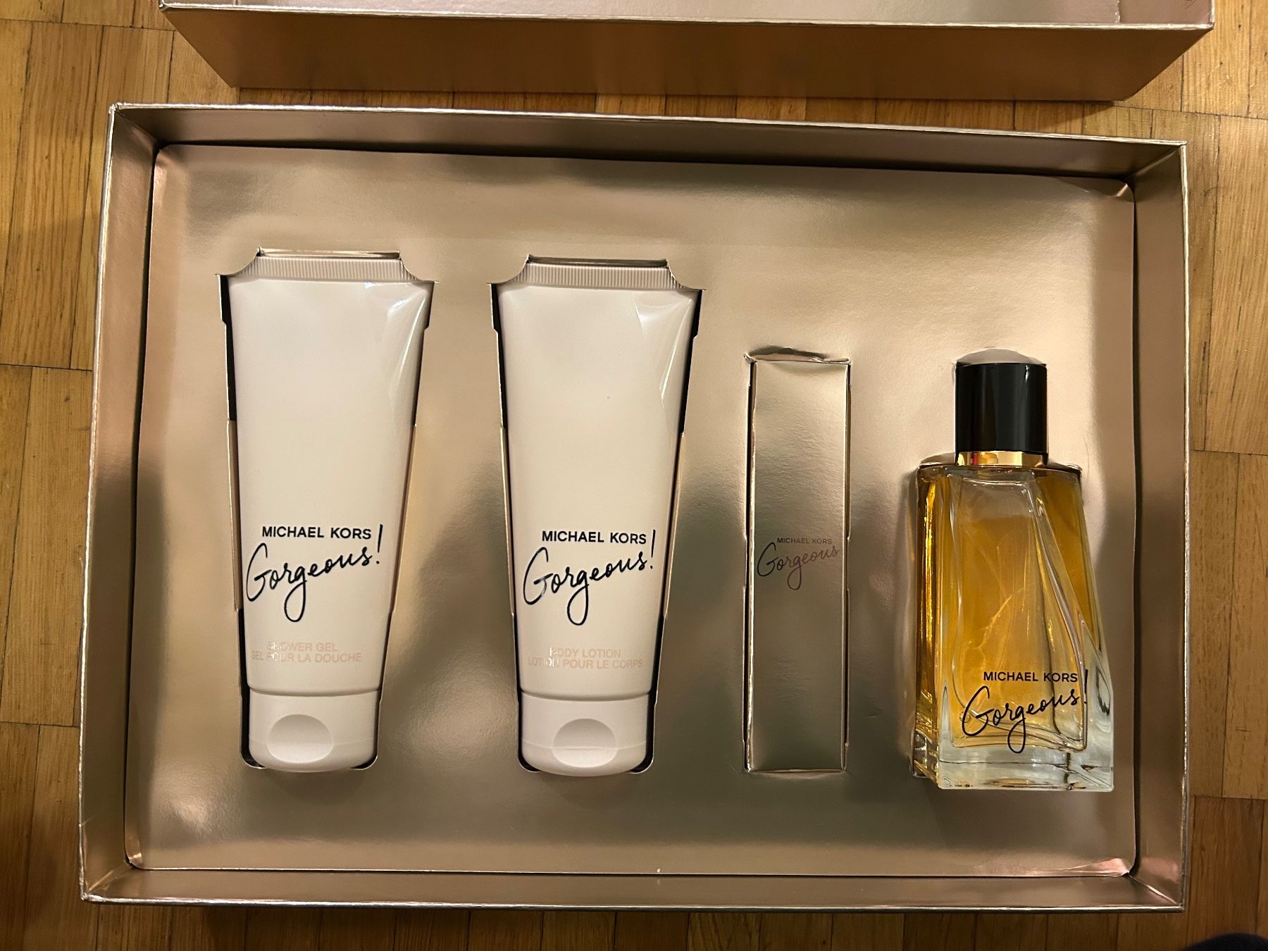Michael Kors Profumi & Eau de Toilette: Michael Kors Gorgeous Set – Usato da Arbon venduto da oli_ta 1