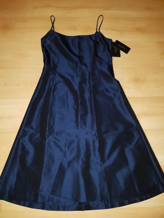 Neues schönes Festkleid von ZARA