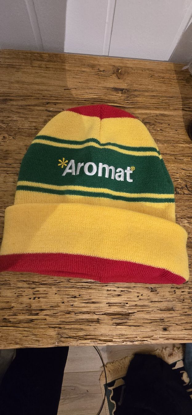 Copricapi, berretti & cappellini: bonnet  aromat – Nuovo e nell'imballaggio originale da Orsières venduto da jet_wx92