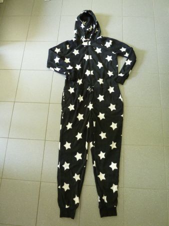 Stern Onesie Jumpsuit Pyjama  Gr. 40 / 42  schwarz, weisse S