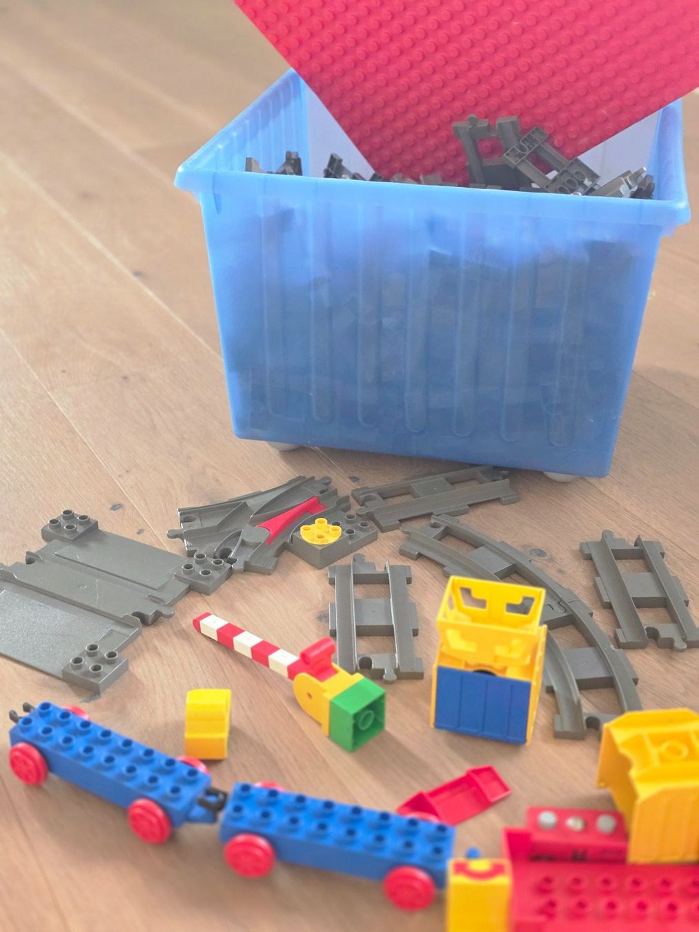 Lego Jouets: LEGO DUPLO Eisenbahnschienen-Set – D'occasion à Cham par mar_7xjb 1