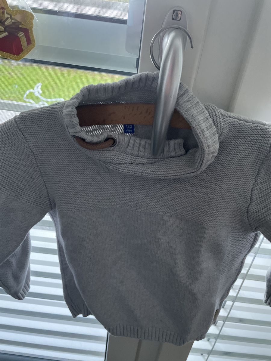 Pullover & Sweatshirts: Pullover – Gebraucht aus Spreitenbach von bea_wrh6 1