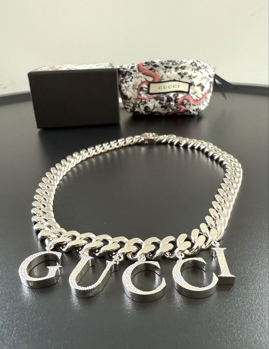 Gucci Catenine: Gucci Script Halskette – Nuovo e nell'imballaggio originale da Kilchberg ZH venduto da LuxuryVault 1