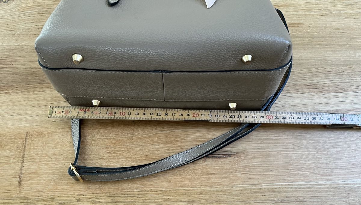 Altro in  Abbigliamento & Accessori: Lederhandtasche – Usato da Eschen venduto da regino 2