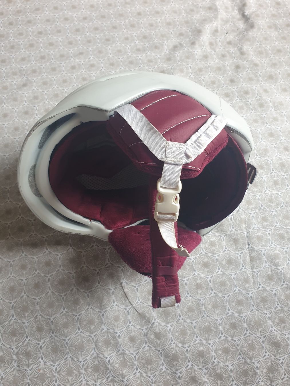 Giro Helme: Skihelm Giro Lure Helm, Gr. M, neuwertig – Gebraucht aus Zürich von yoarg 1