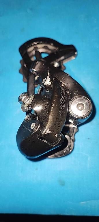 Pezzi di ricambio: Dérailleur arrière RD-2200 (7/8V) – Usato da Genf venduto da AdiOs2 2