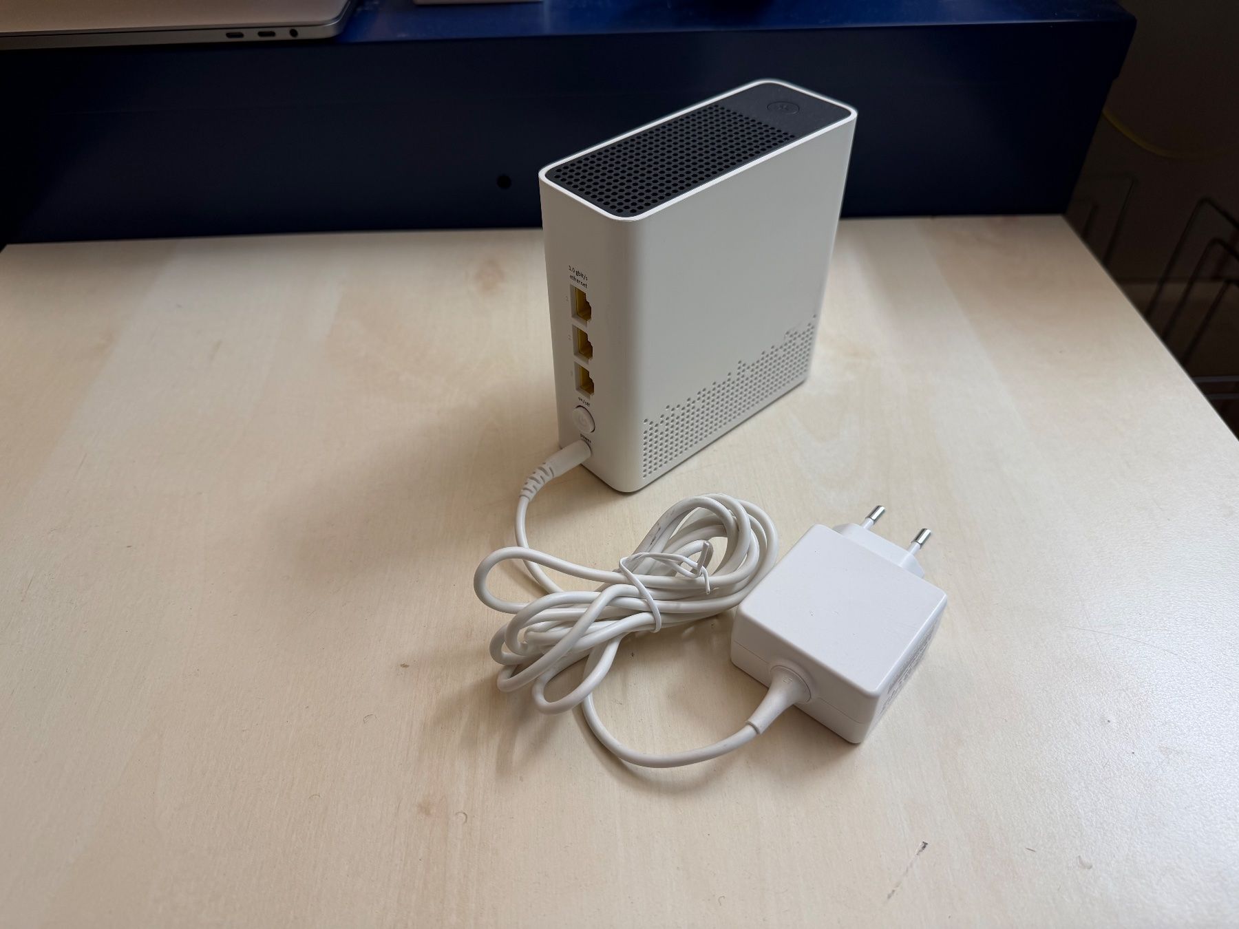 Swisscom WiFi: Swisscom WLAN-Box 2 – Usato da Bassersdorf venduto da Dako