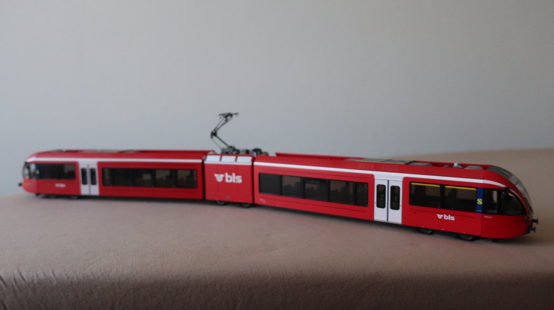 Piko Modelleisenbahnen: Piko Triebwagen bls – Neu (gemäss Beschreibung) aus Oberburg von Lochbachweier 3