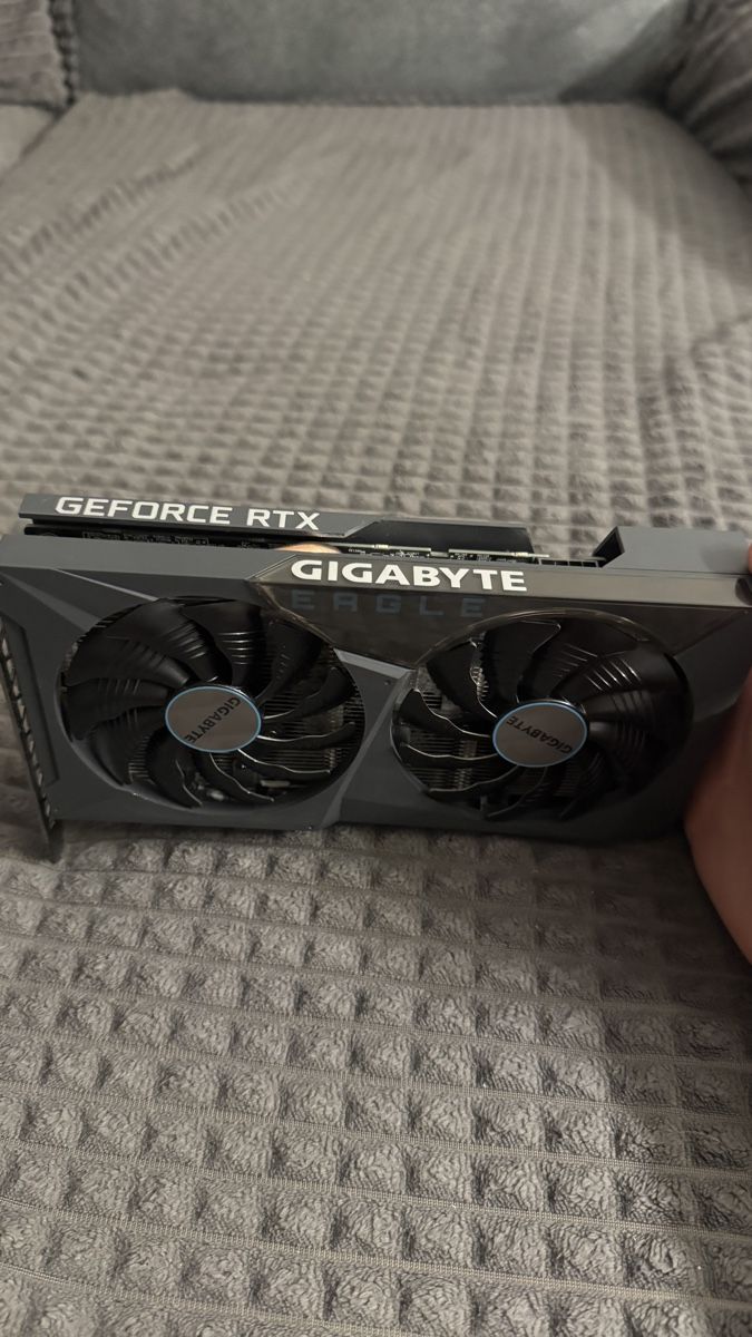 Nvidia Cartes graphiques: Grafikkarte rtx 3050  – D'occasion à Neuendorf par B.Bolliger 2