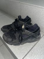 Nike Huarache schwarz