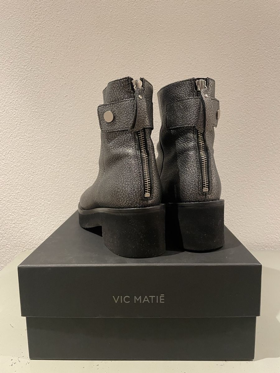 Scarpe da donna: Stiefelette VICMATIE – Usato da Turgi venduto da cotonniers 1