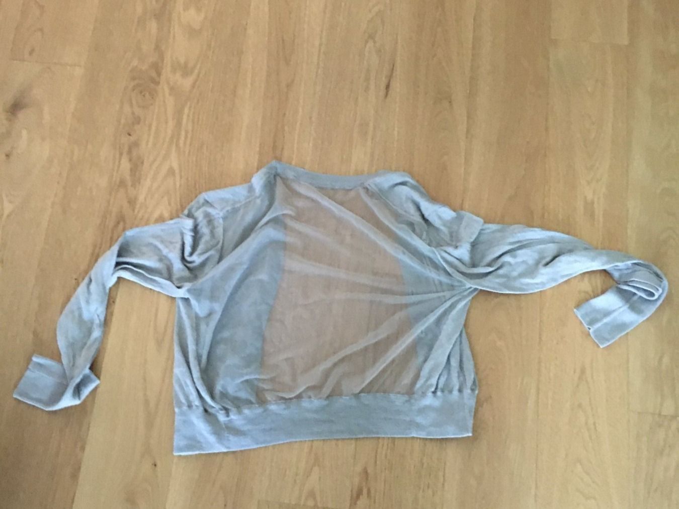 Bolero: ACNE Bolero Jäckchen, Beige, M – Usato da Rotkreuz venduto da Vkahlo