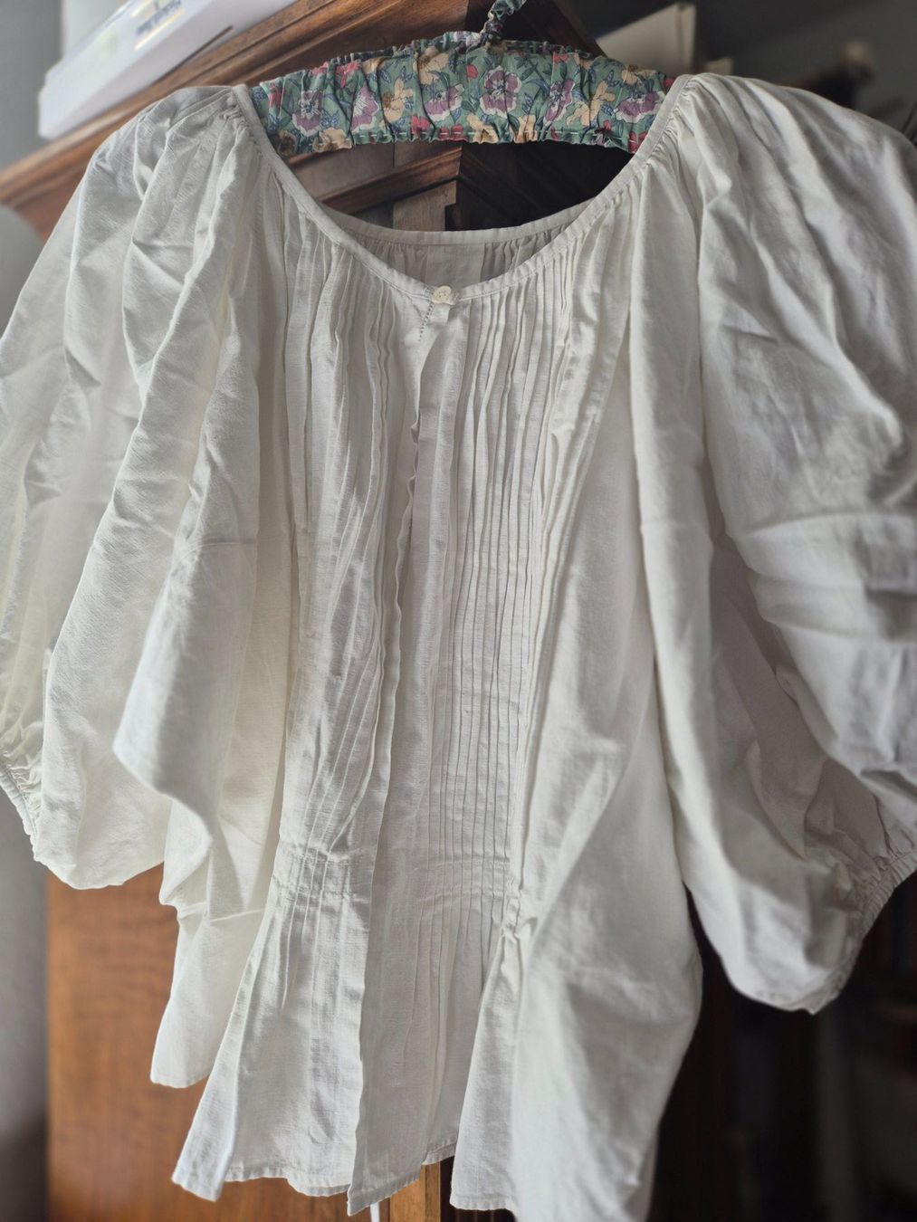 Costumes: Leinen Trachten Bluse gr. M – D'occasion à Bern par aronari