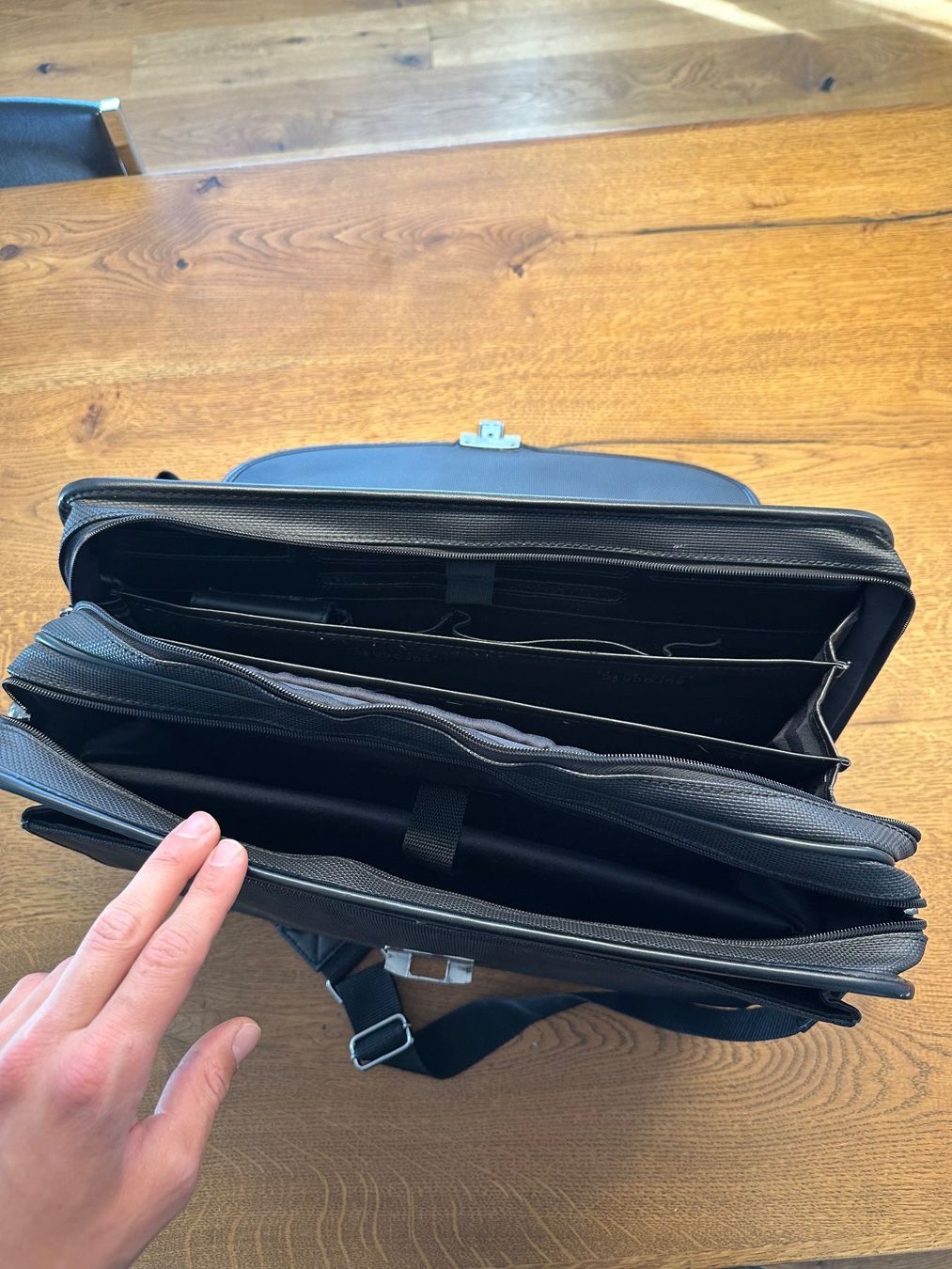 Sacs: Grosse Laptoptasche von eurochic – D'occasion à Belp par MrMau 3