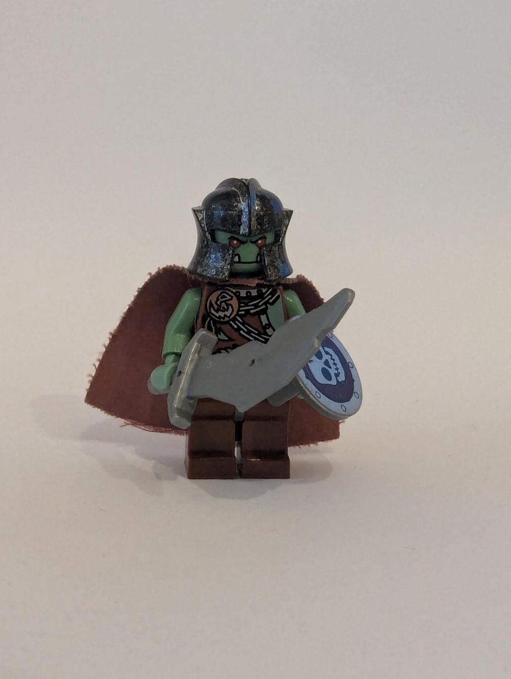 Lego Statuette: LEGO Ork – Usato da Trimbach venduto da BrickBase