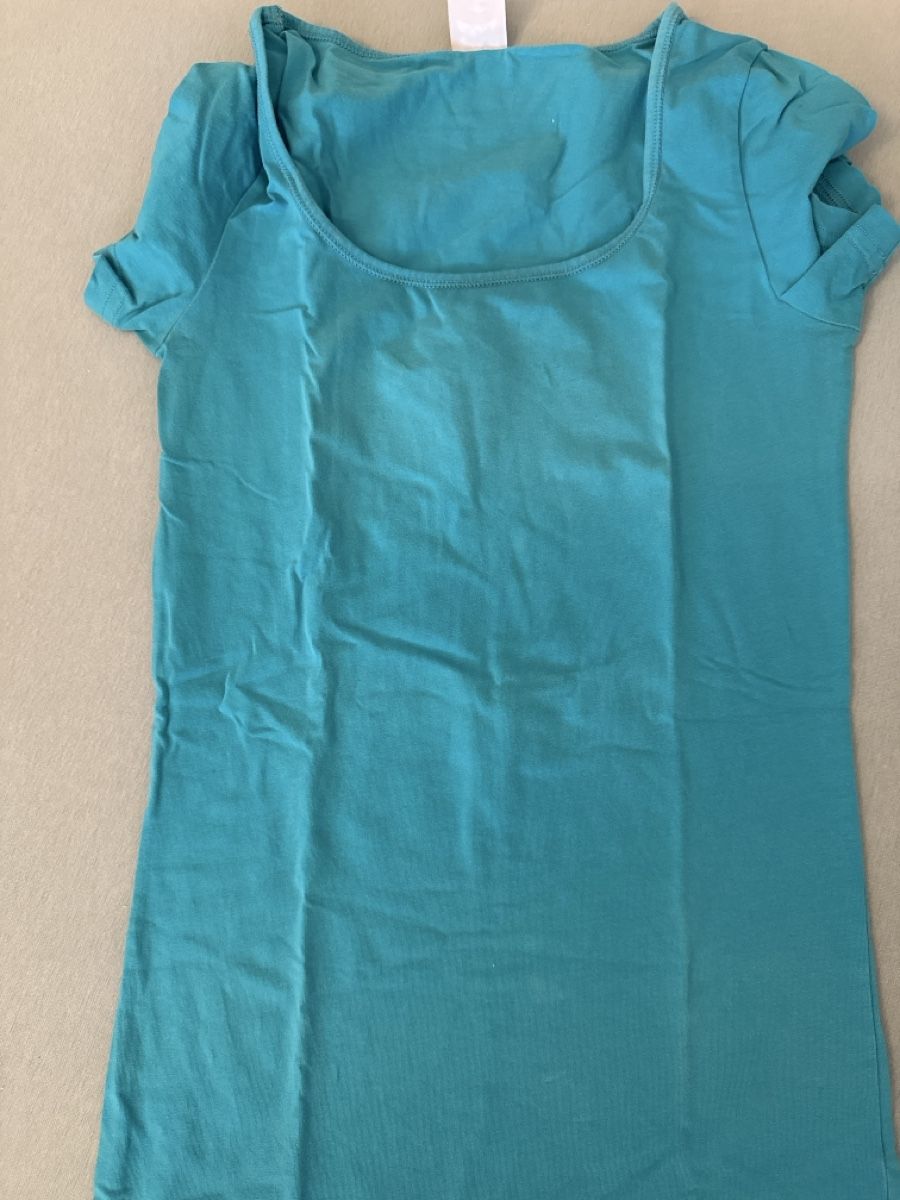 Vero Moda Tops: Vero Moda Tops – D'occasion à Zürich par starsz 3
