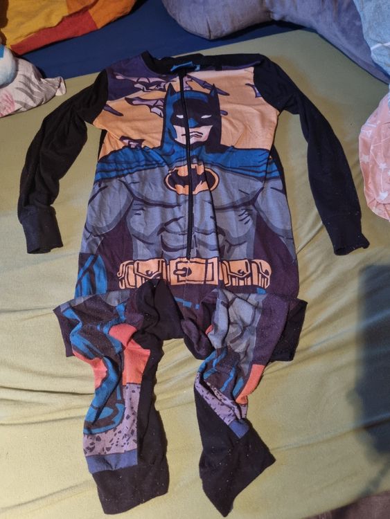 Pigiami: Batman Pijama gr 134 – Usato da Herzogenbuchsee venduto da rundundblau01