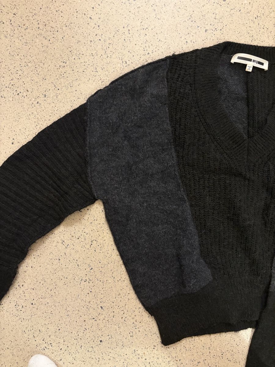 Alexander Mcqueen Pulls & Sweat-shirts: McQ Alexander McQueen Pullover schwarz grau Grösse S – D'occasion à Zürich par tiiina4 2
