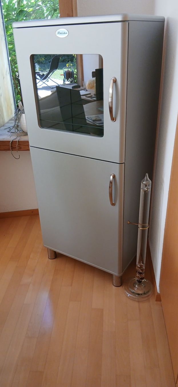 Vetrine: Retro Bar Malibu Schrank Glas silberfarben – Usato da Magden venduto da OVONATOR 2