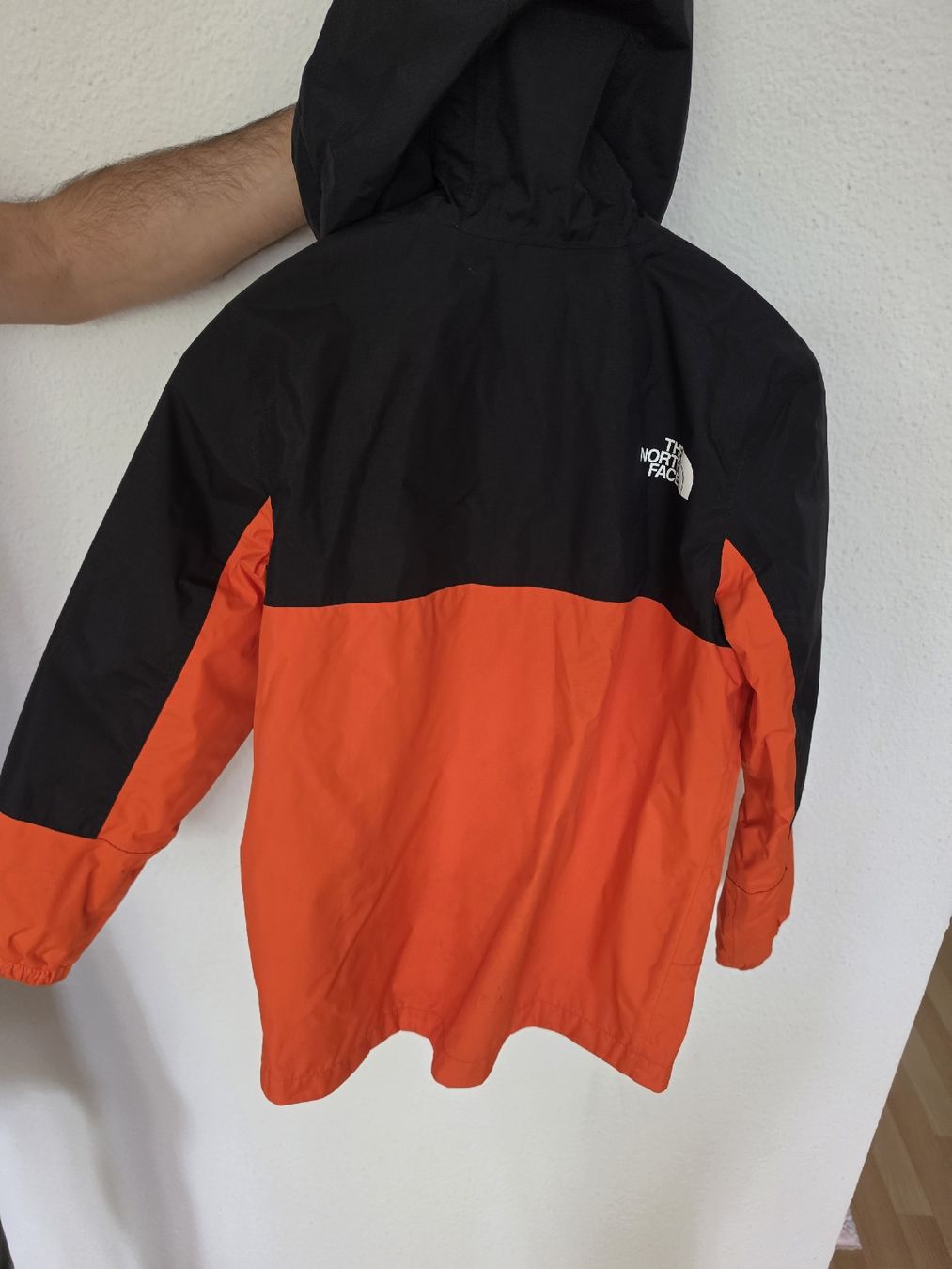 North Face Giacche & Cappotti: The North Face Regenjacke – Usato da Ittigen venduto da Dilek4 1