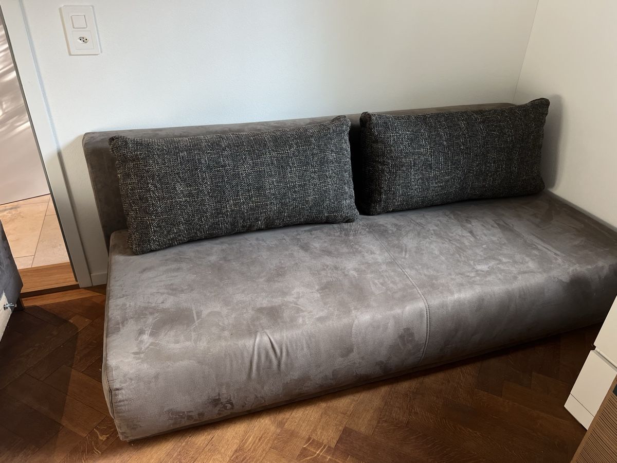 Divani: Sofa bed – Usato da Zürich venduto da lil_dv2n