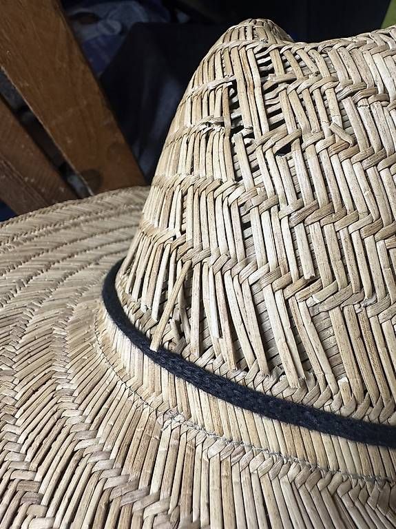Copricapi, berretti & cappellini: Strohhut Volcom – Usato da Zürich venduto da Hanglooi 4