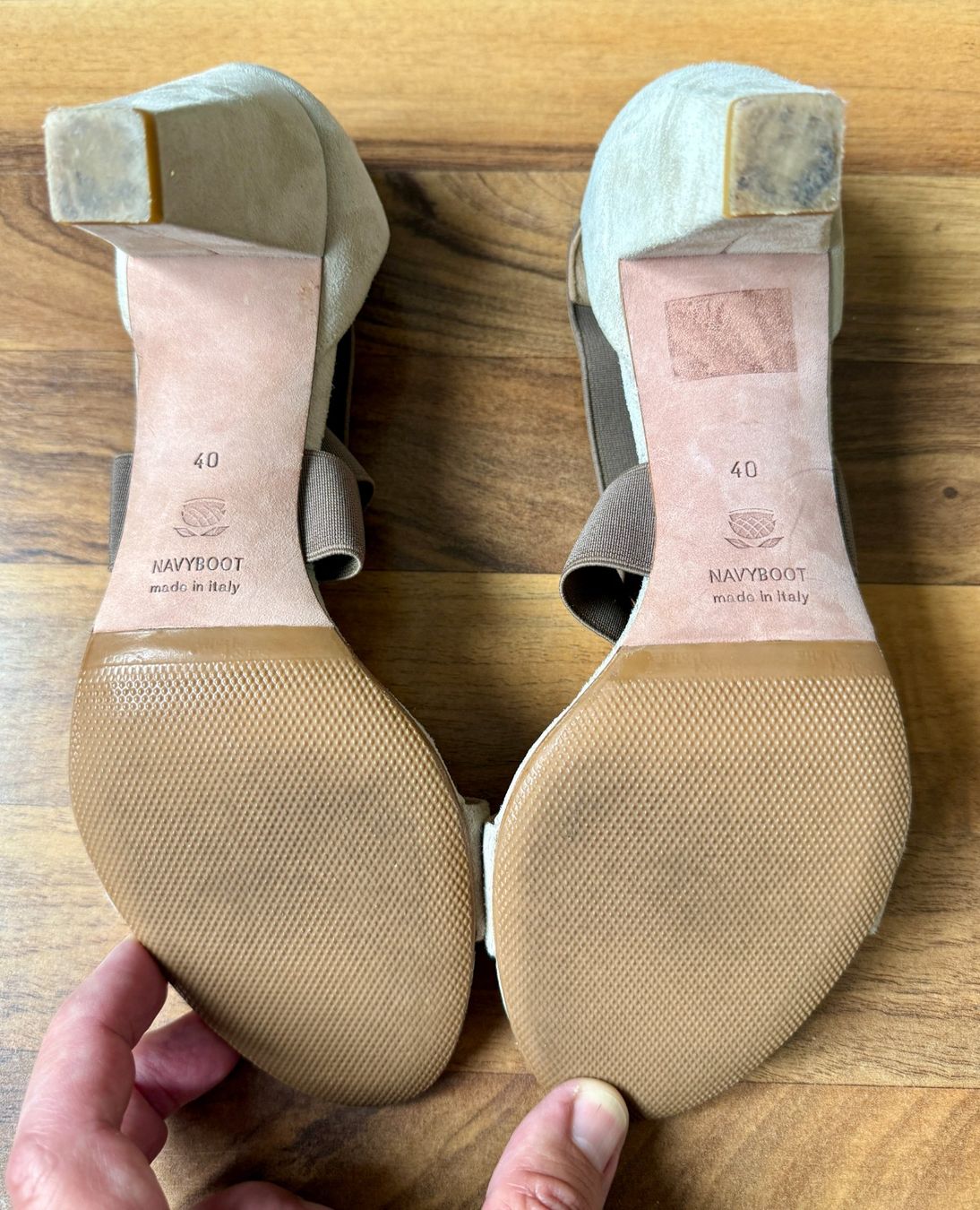 Navyboot Damenschuhe: Navyboot Sandalen, Gr. 40, Beige, Sommerlich & Elegant! – Gebraucht aus Basel von Friend68 2