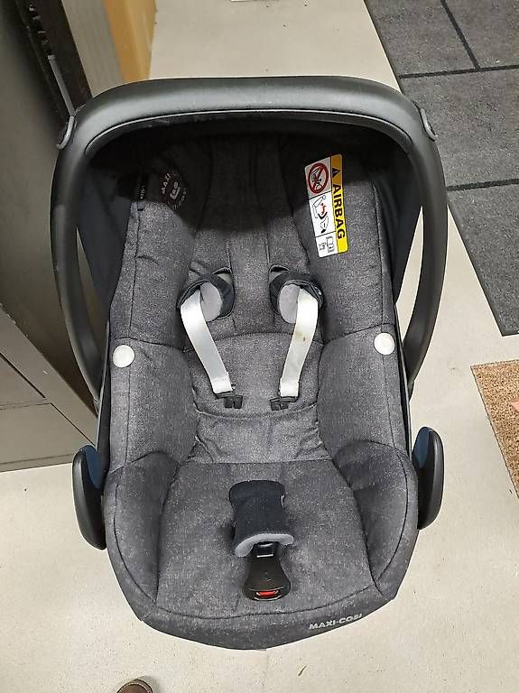 Auto-Kindersitze: Maxi Cosi – Gebraucht aus Gontenschwil von ste_qr5r 1