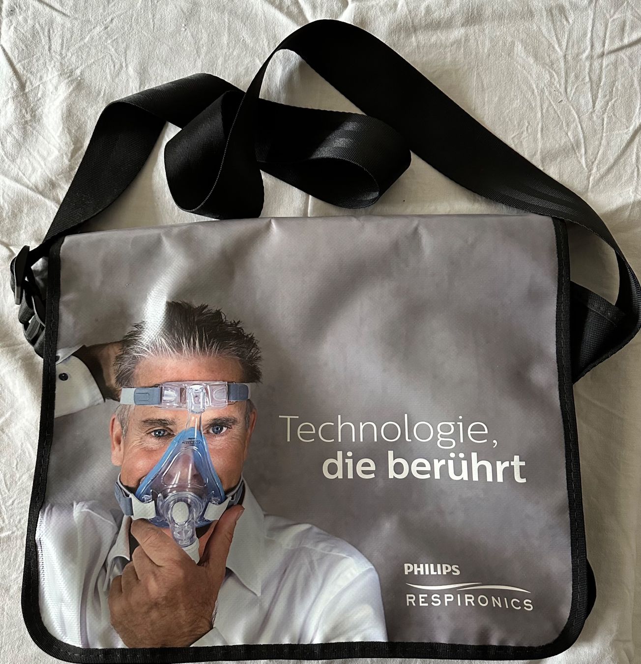 Borse: Umhängetasche von Kongress 1v2 – Usato da Winterthur venduto da jud_xfw6