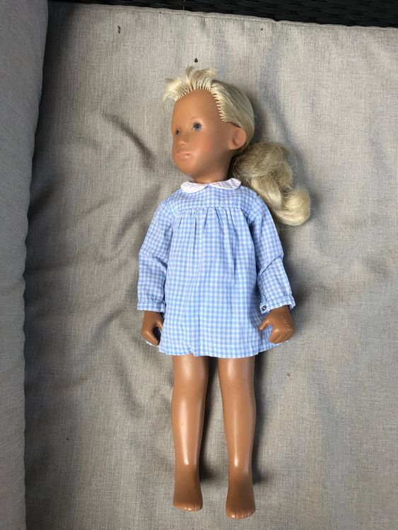 Sasha Morgenthaler Puppe, Knabe, mit Kleidern (Gebraucht) in für CHF