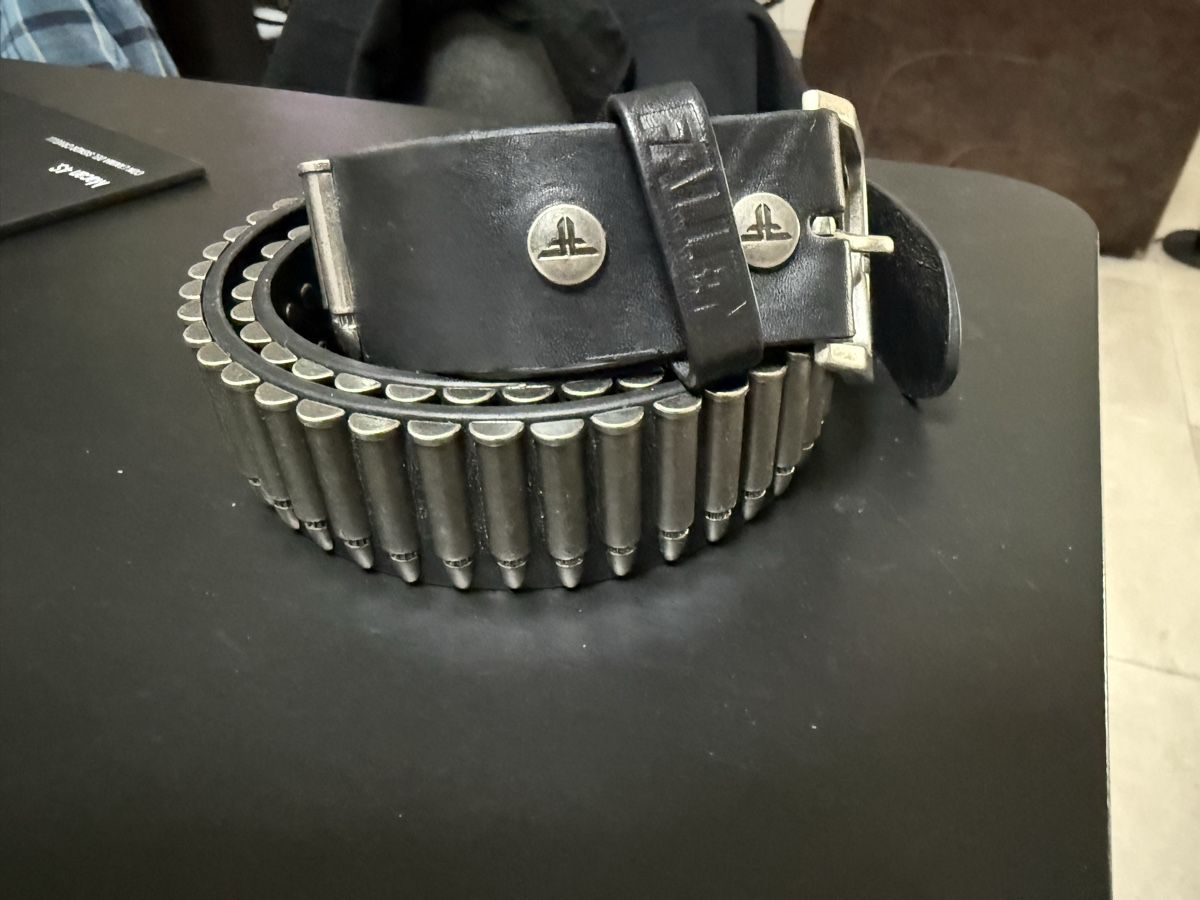 Cinture: Killer Black Leather Metal Studded Belt, Fallen – Nuovo (secondo la descrizione) da Coldrerio venduto da Crivelli