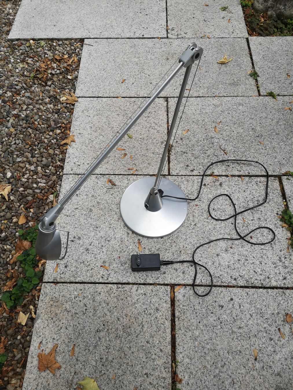 Artemide Lampade: ARTEMIDE RODOPE, TISCHLEUCHTE, DESIGN ZED – Usato da Sissach venduto da Megane21