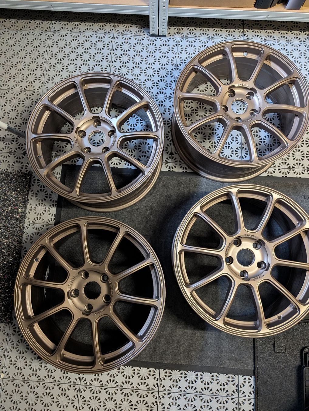 Barracuda Racing Wheels Cerchioni: Barracuda Summa – Nuovo (secondo la descrizione) da Herzogenbuchsee venduto da Nitrocircus1512