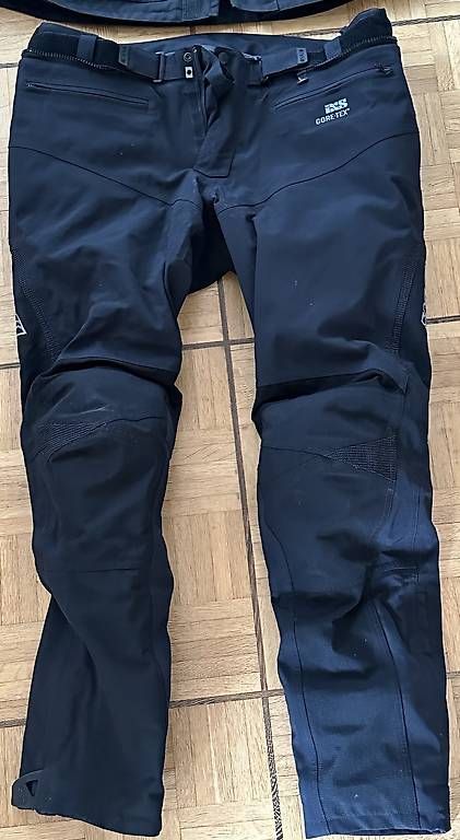 Lots de vêtements: Verkaufe Töffkleidung – D'occasion à Bern par jor_ft92 3