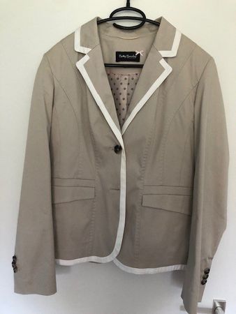Blazer Betty Barclay neuwertig Gr. 40 beige weiss