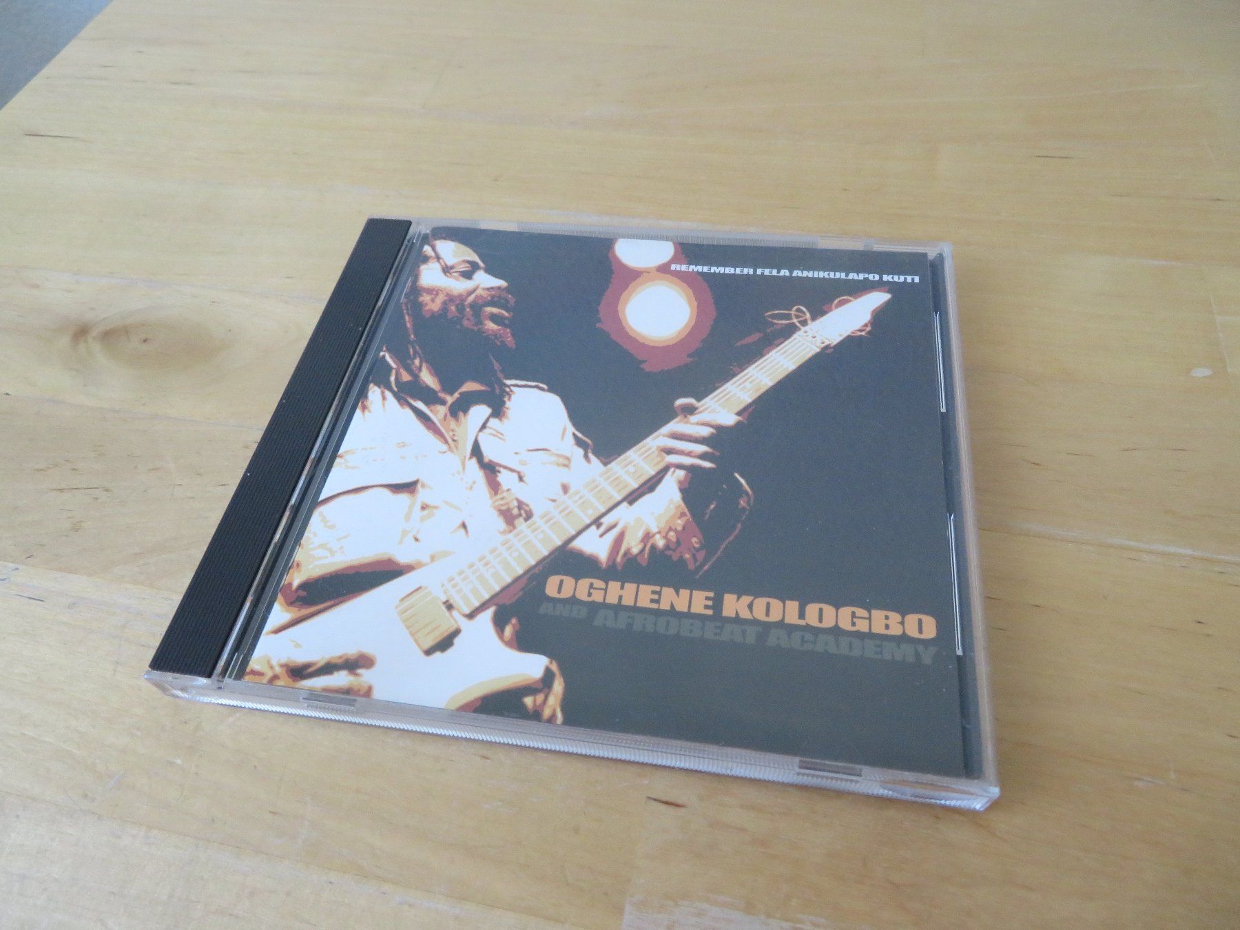 CD: OGHENE KOLOGBO and Afrobeat Academy – Usato da zürich venduto da Goldimmund 3