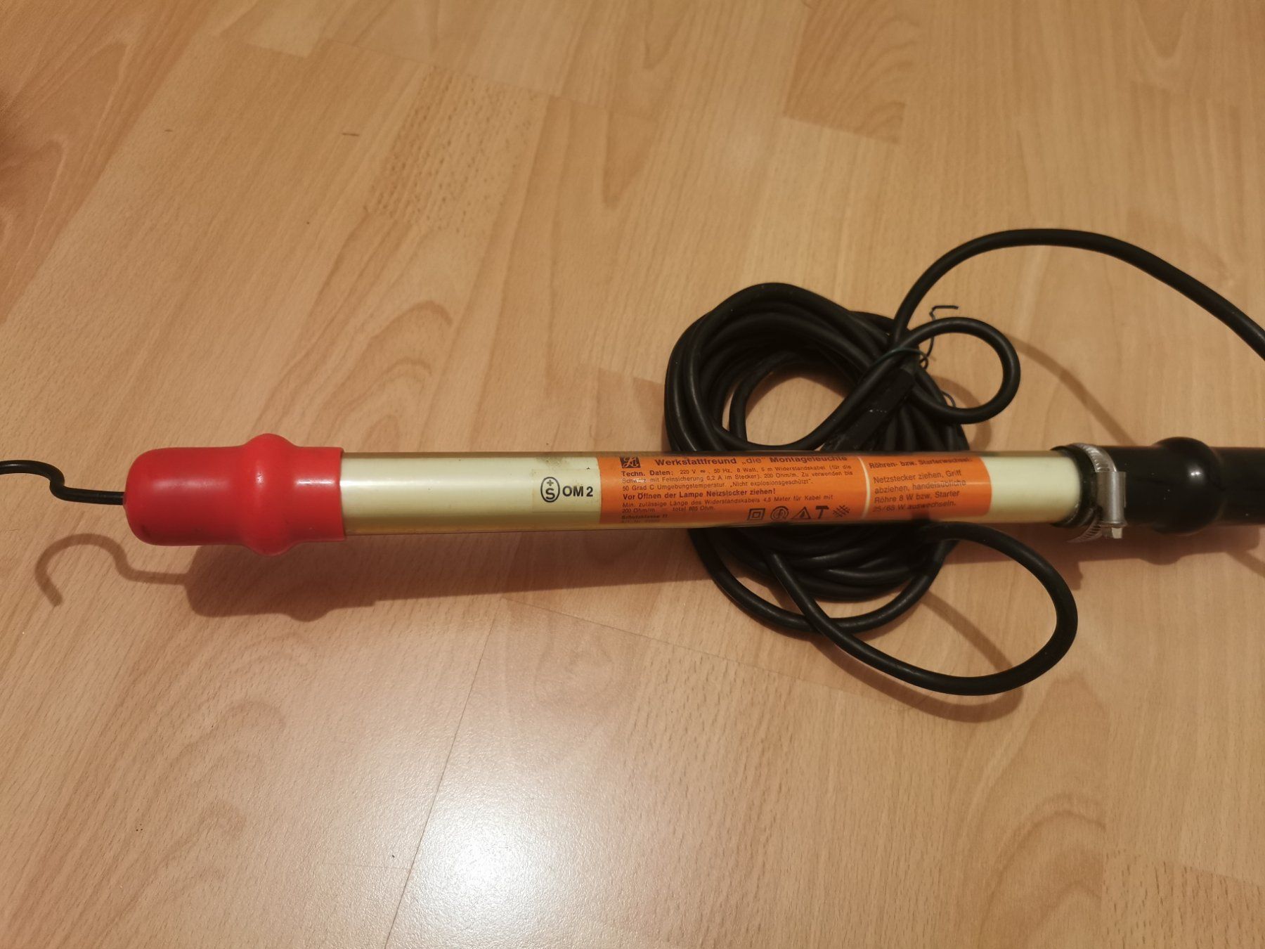 Lampade: Montageleuchte Werkstattleuchte – Usato da Gunzgen venduto da 0Aurin0