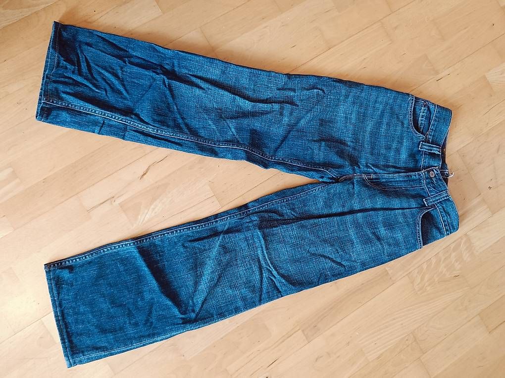 Jeans: Levis Hose schmaler genäht – Gebraucht aus Zürich von dinamarie 3