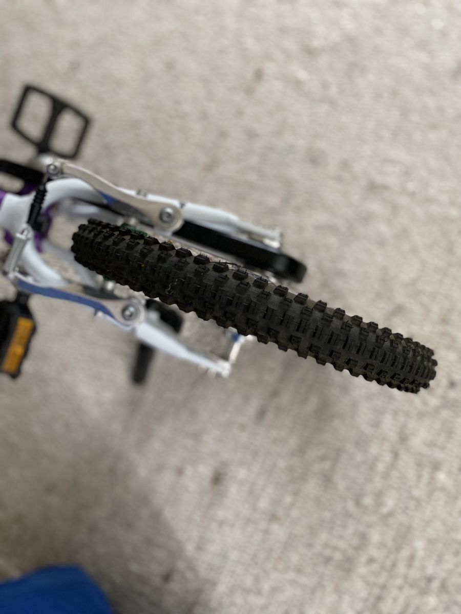 Biciclette: Woom GO 2 Farbe Lila mit Seitenständer – Usato da Zürich venduto da Mamiki_Z 2