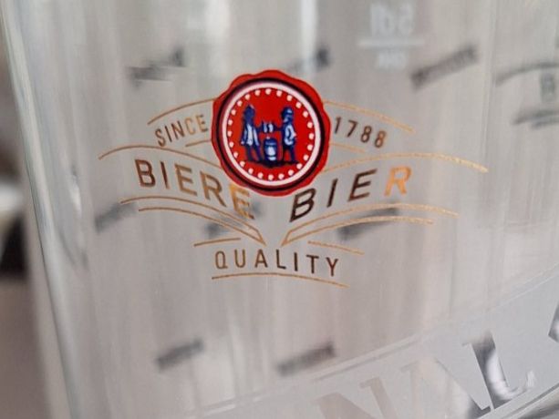 Cardinal Bicchieri: 5 STK CARDINAL BIERGLÄSER GEEICHT – Usato da Huttwil venduto da Kunterbuntli 2