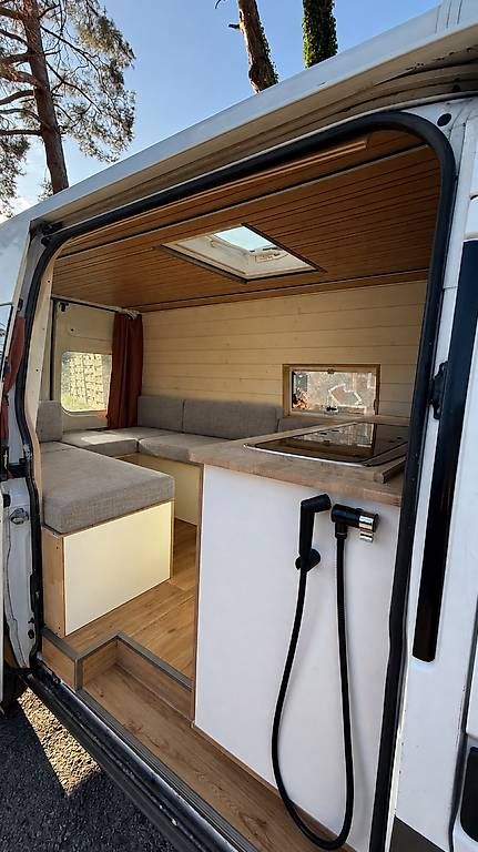 Véhicules de camping: Van Aménagé Transit 4x4 – D'occasion à Suchy par maxconcept 1