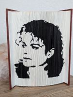 Livre plié Michael Jackson, fait à la main