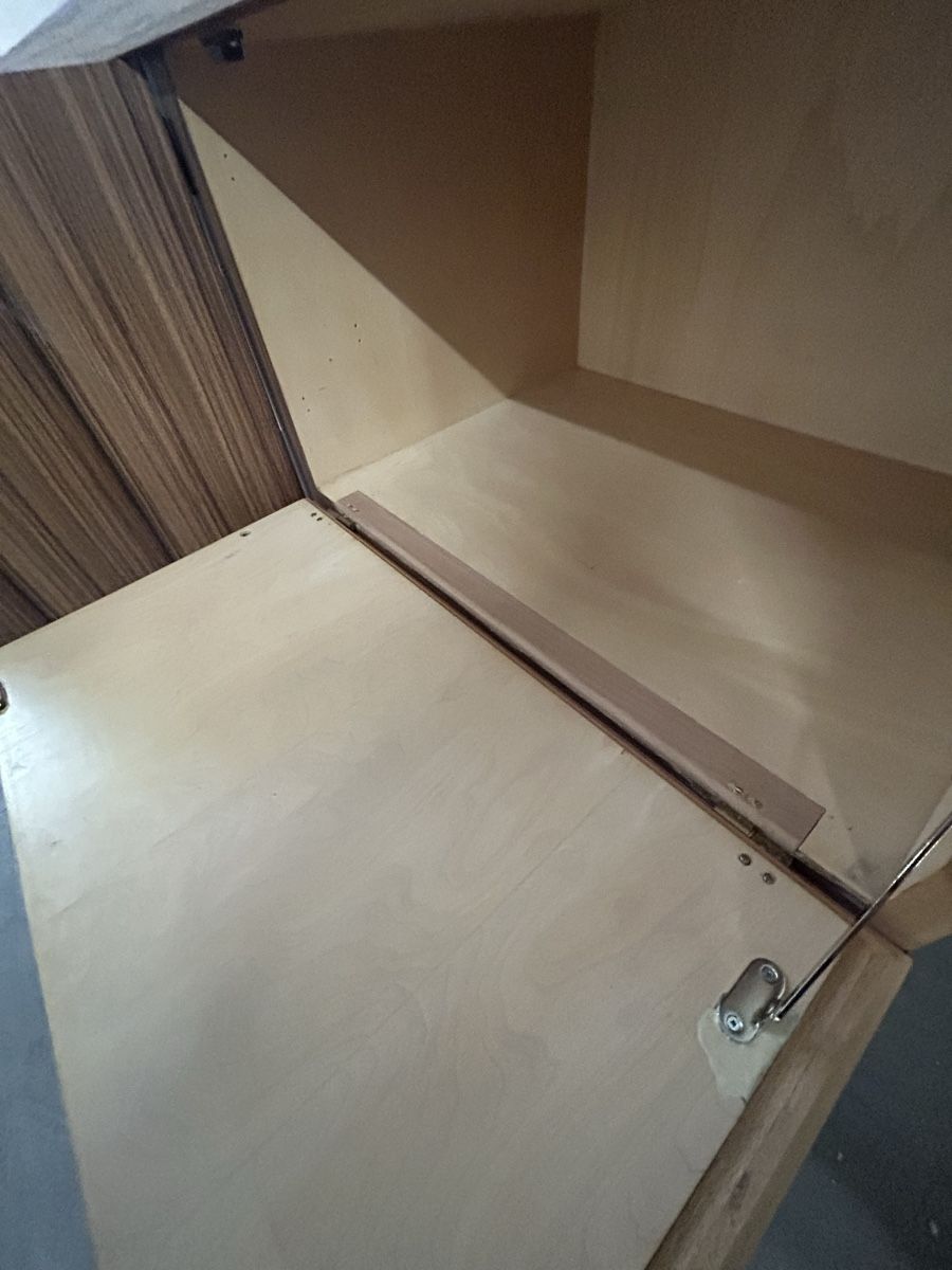 Cassettiere: Grosses Midcentury Sideboard – Usato da Schlieren venduto da v.futterknecht 3