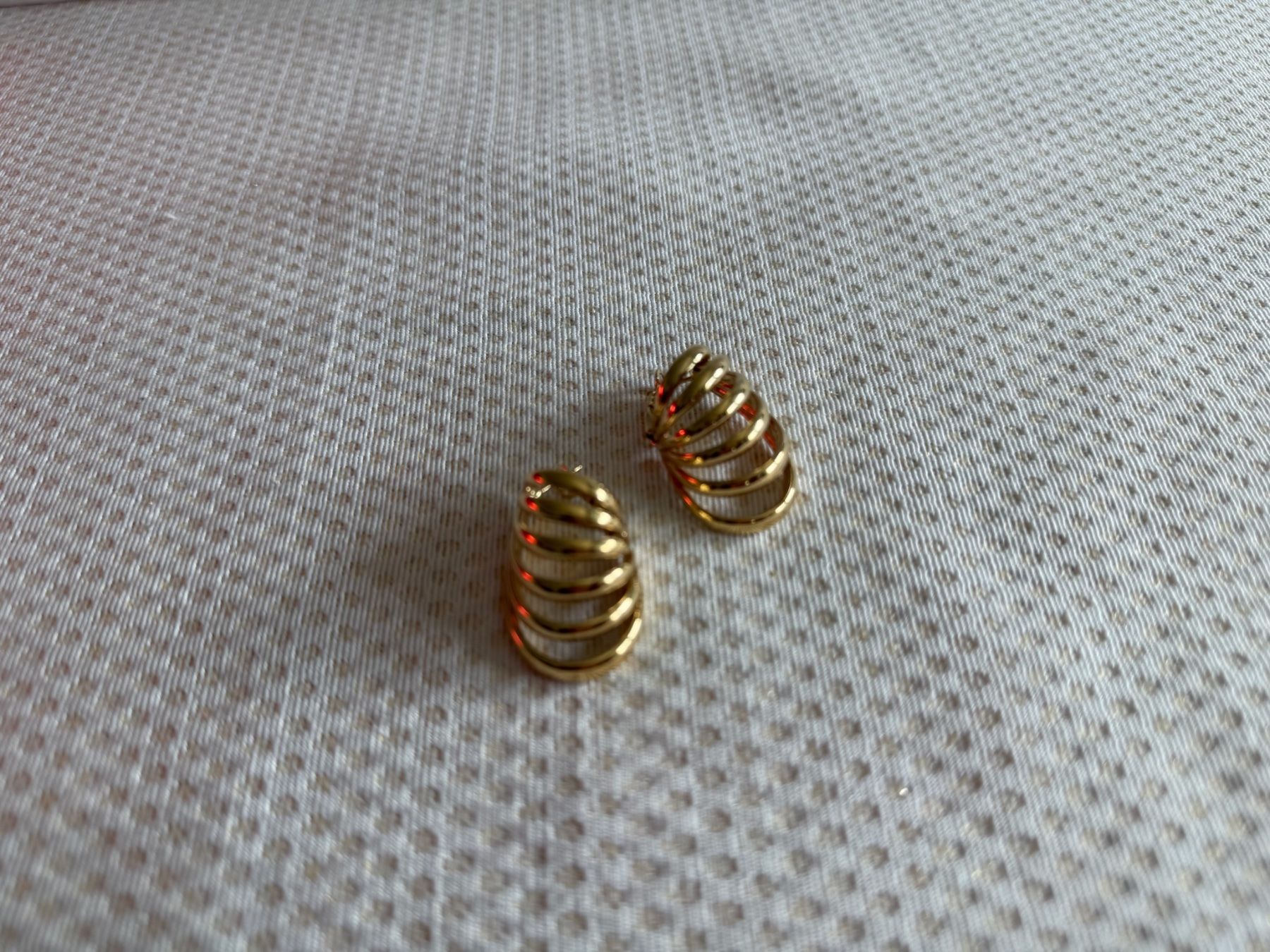 Ohrringe & -stecker: Boucles d'oreille - dorée – Gebraucht aus Sion von accroshoes 2