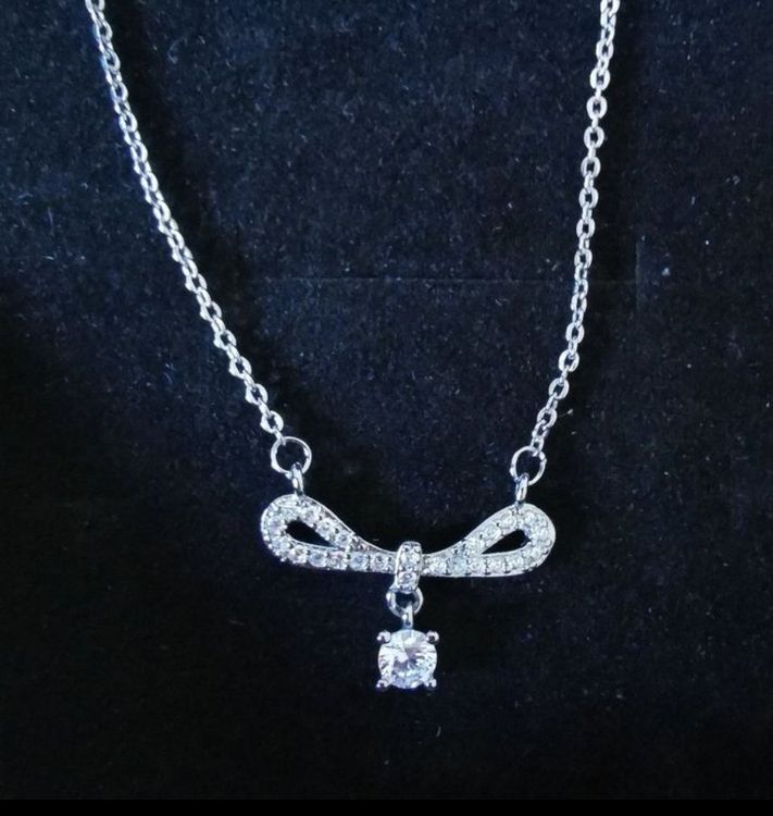 Collier argent et zircons Fabi