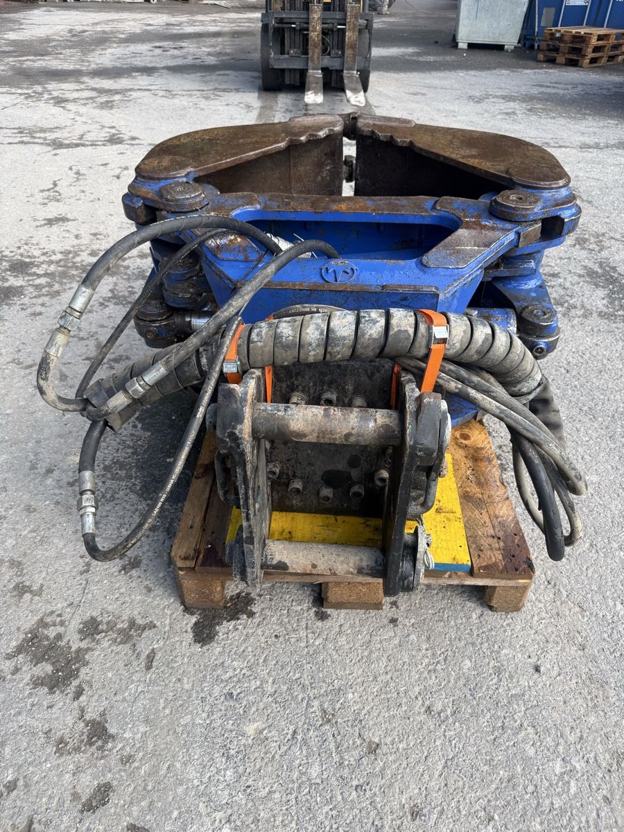 Menzi Muck Escavatori: Grappin Menzi ,Kaiser  – Usato da Villeneuve VD venduto da Tiennot 5