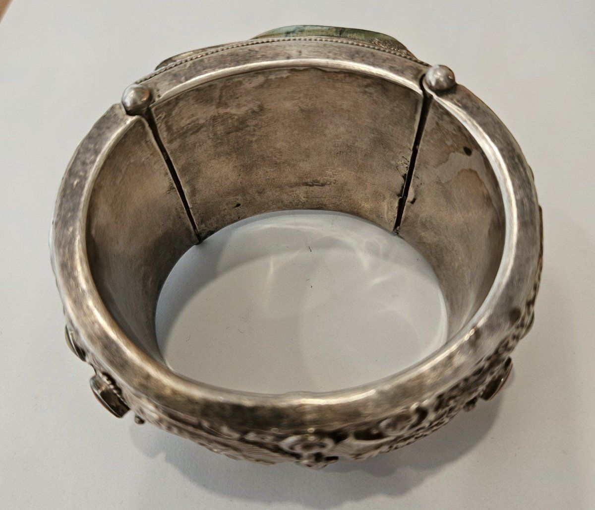Bracciali & Braccialetti: Großes Silberarmband, Tibet 20. Jh – Usato da Chiasso venduto da Novamarketing 7