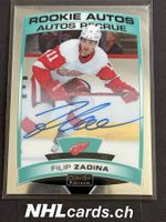 Filip Zadina NHL Rookie Auto Card (O-Pee-Chee Platinum)